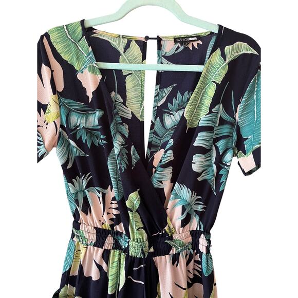 Fashion Nova XS jumpsuit blue & green leaf pattern polyester - Picture 6 of 7